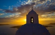 Σας ευχόμαστε Καλή Ανάσταση και Καλό Πάσχα!!!